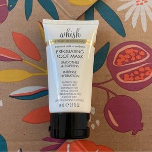 Whish Exfoliating Foot Mask - Coconut Milk + Verbena 😊